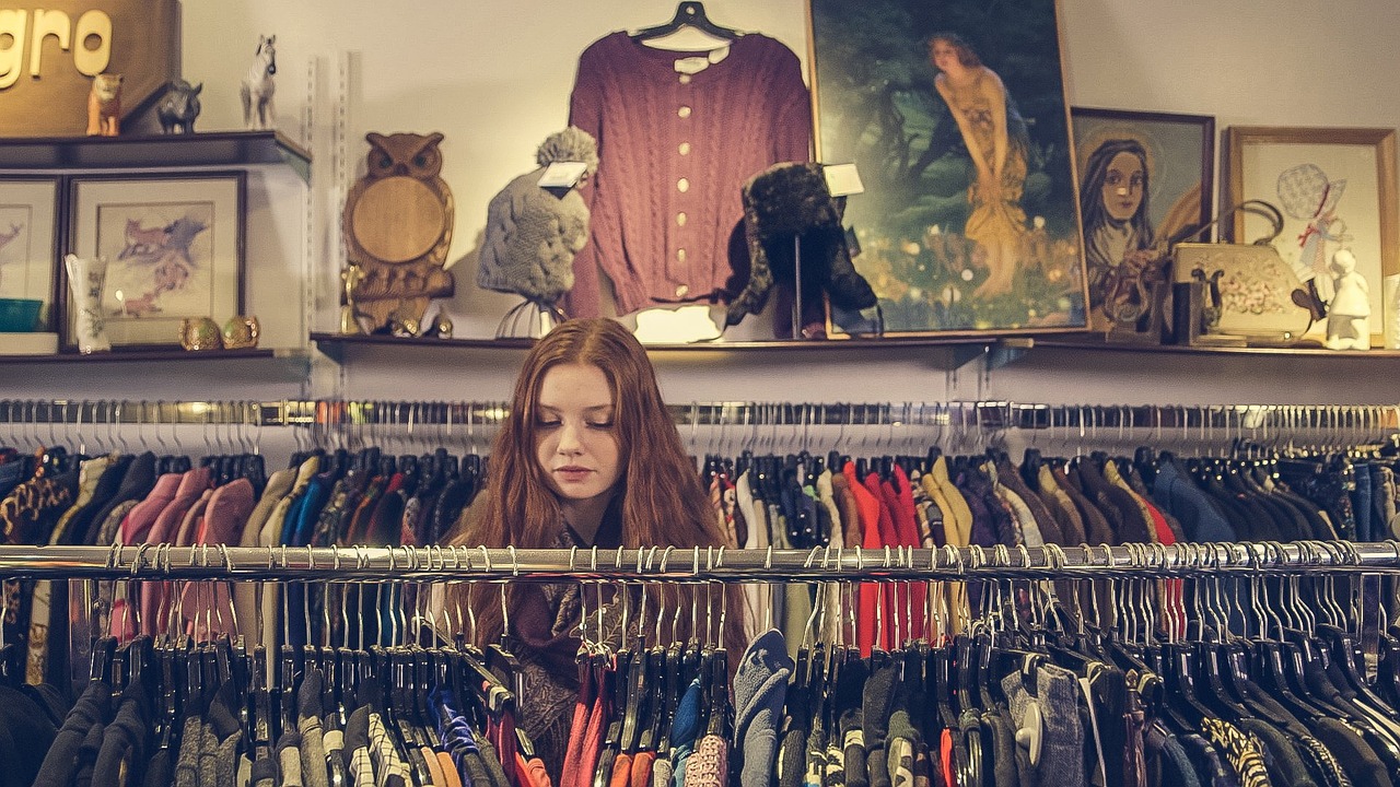 What draws the British public to Charity Shops?