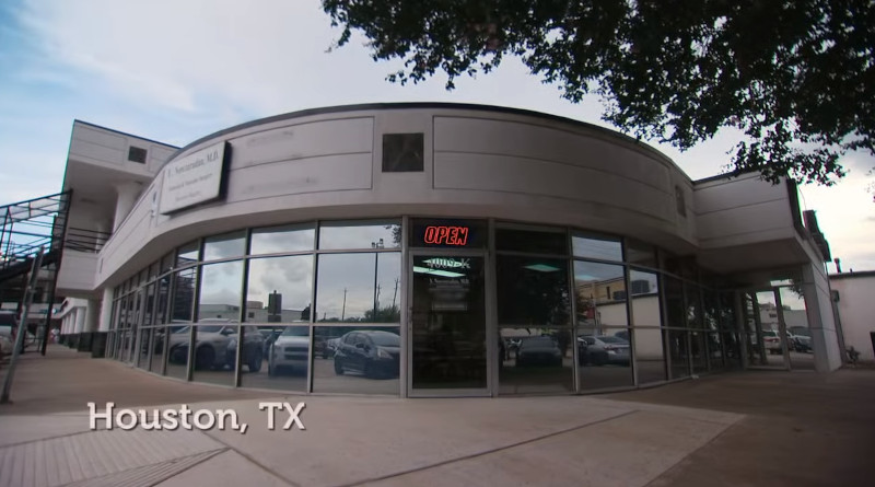 Where is Dr Now's office in Houston?